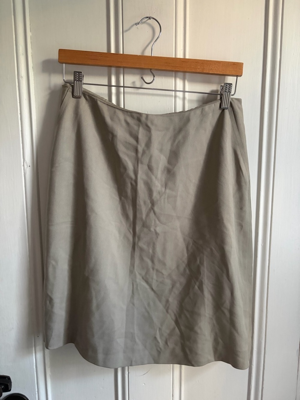 Banana Republic 100% Silk Skirt Taupe Khaki A-Line Lined Back Zip Sz 10